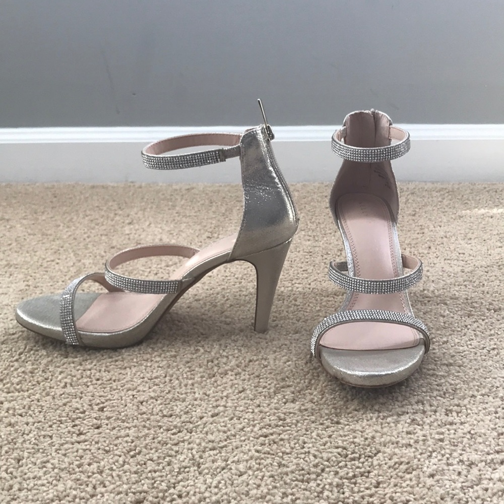💗Kelly and Katie💗sparkly gold heeled sandals